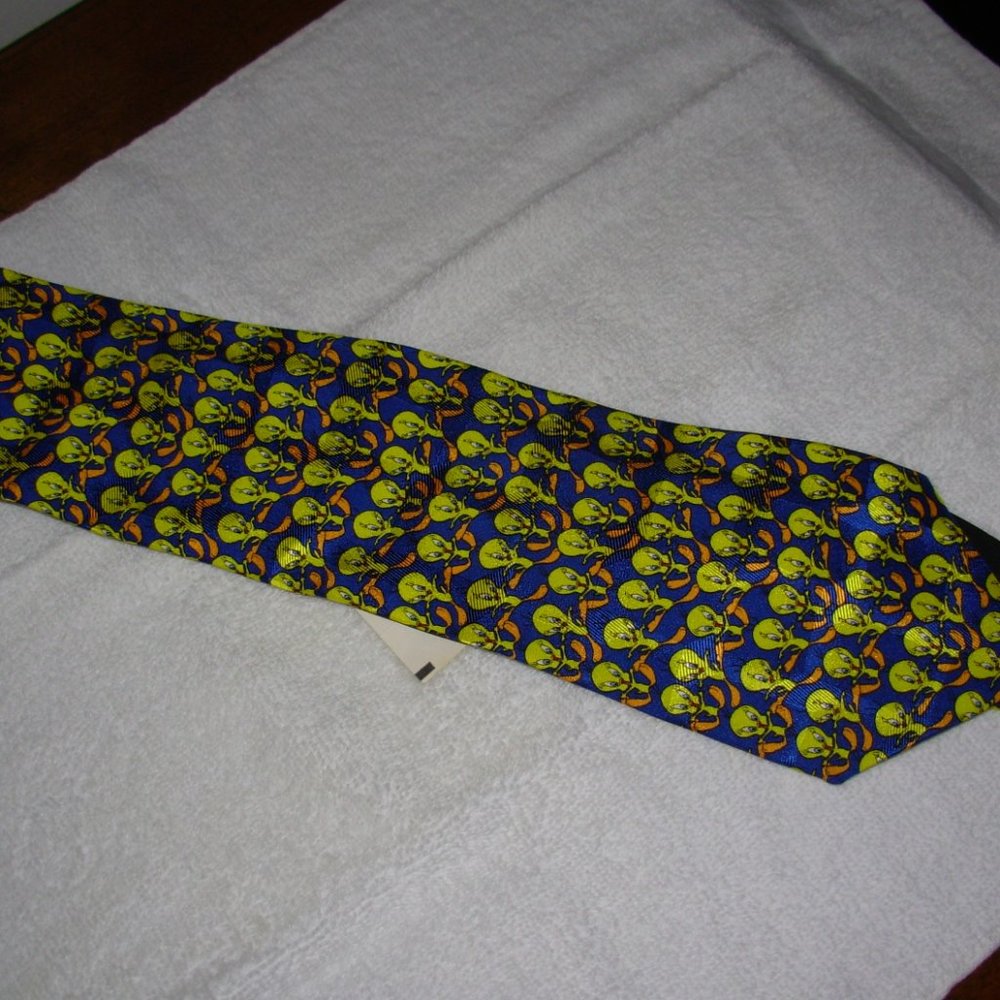 Tie - Picture 4 of 4